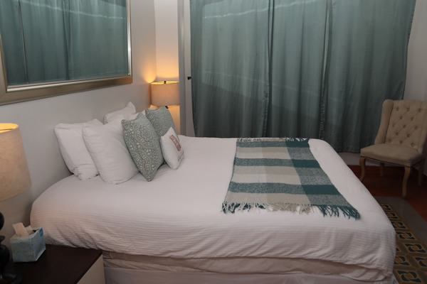 King Deluxe Room Photo 6