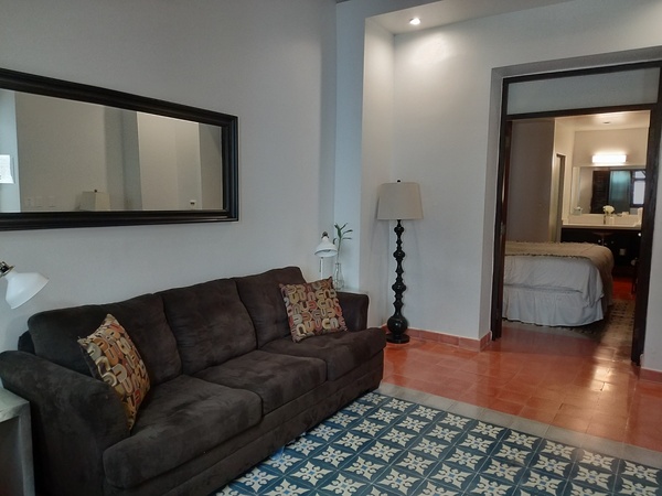 First Class Suite Photo 1