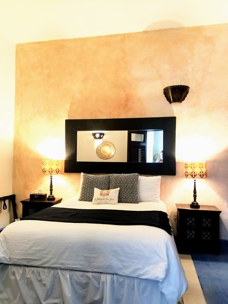 Deluxe Two Bedroom Suite Photo 7