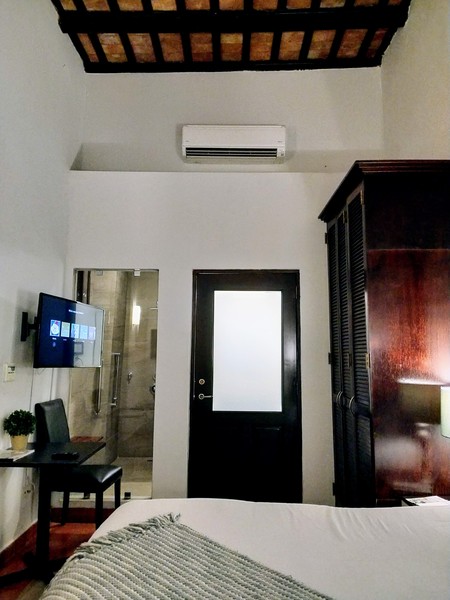 Superior Room Photo 7